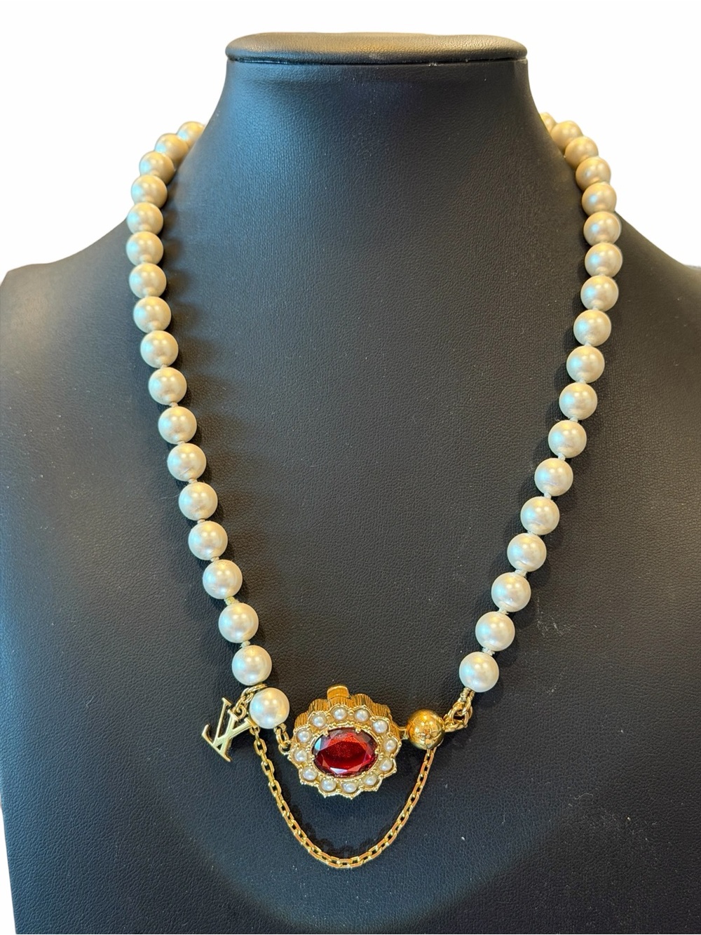 Louis Vuitton Dynasty Faux Pearl Necklace with Gold and Red Centerpiece